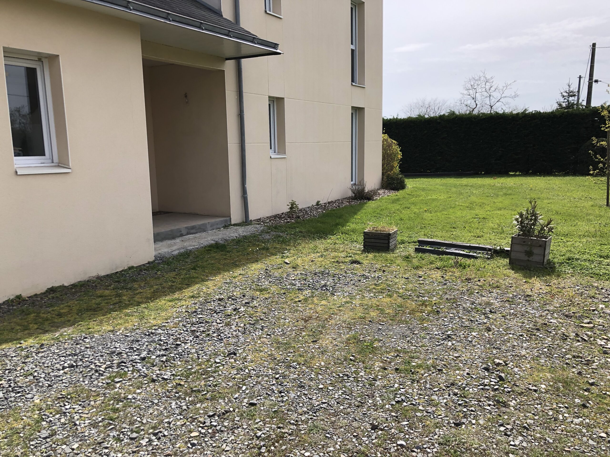 Amenagement extérieur 2000 m2 proche du Lion d'Angers